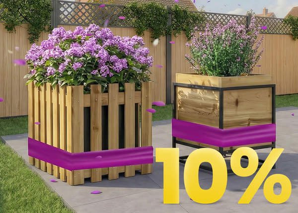 Banni&egrave;re ext&eacute;rieure montrant deux bacs &agrave; fleurs en bois remplis de fleurs mauves, avec un grand texte jaune &ldquo;10 %&rdquo; dans le coin. 