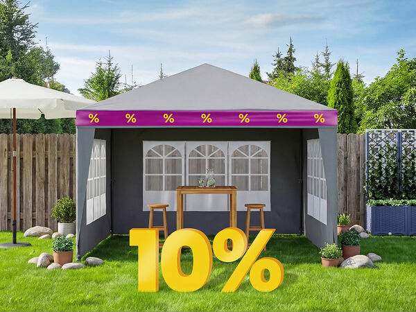Tonnelle de jardin avec une table et des tabourets install&eacute;s sur une pelouse, mettant en avant un rabais de 10 % sur les produits d&rsquo;ext&eacute;rieur. Cliquez pour voir les cat&eacute;gories de la promotion.