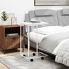 vidaXL Table d'appoint avec roues Blanc 40x30x63,5cm Bois d'ing&eacute;nierie